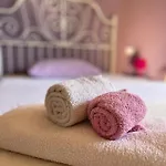 Le Sorelle Gemelle Bed & Breakfast 4*