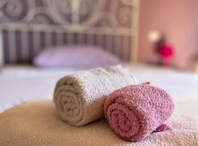 Le Sorelle Gemelle Bed & Breakfast 4*