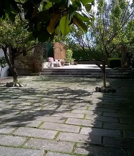 Le Sorelle Gemelle Bed & Breakfast 4*