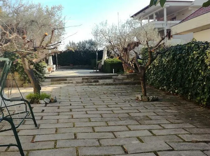 Le Sorelle Gemelle Bed & Breakfast 4*